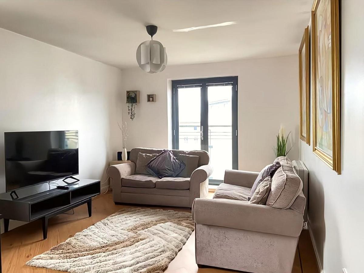 Lovely 2-Bedrooms Apartment Step To The Beach Swansea Luaran gambar