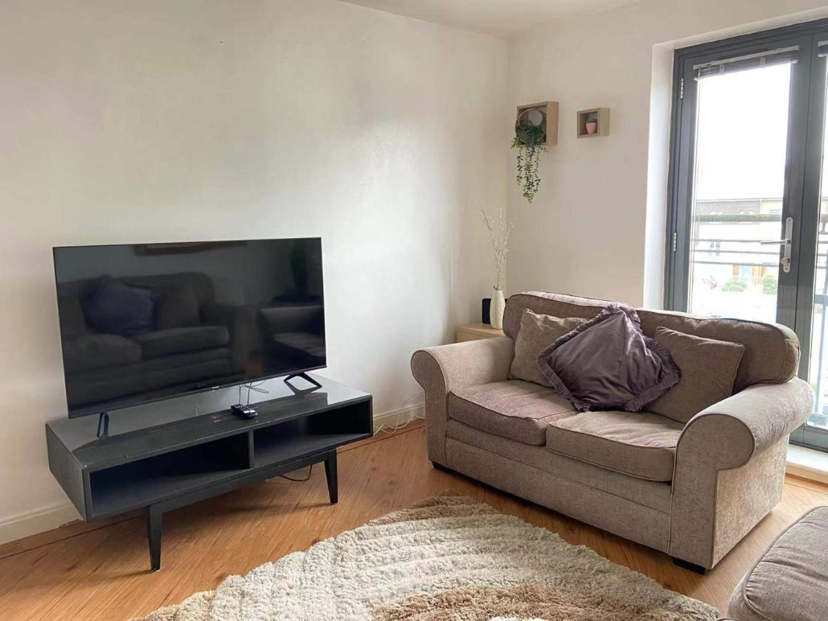 Lovely 2-Bedrooms Apartment Step To The Beach Swansea Luaran gambar