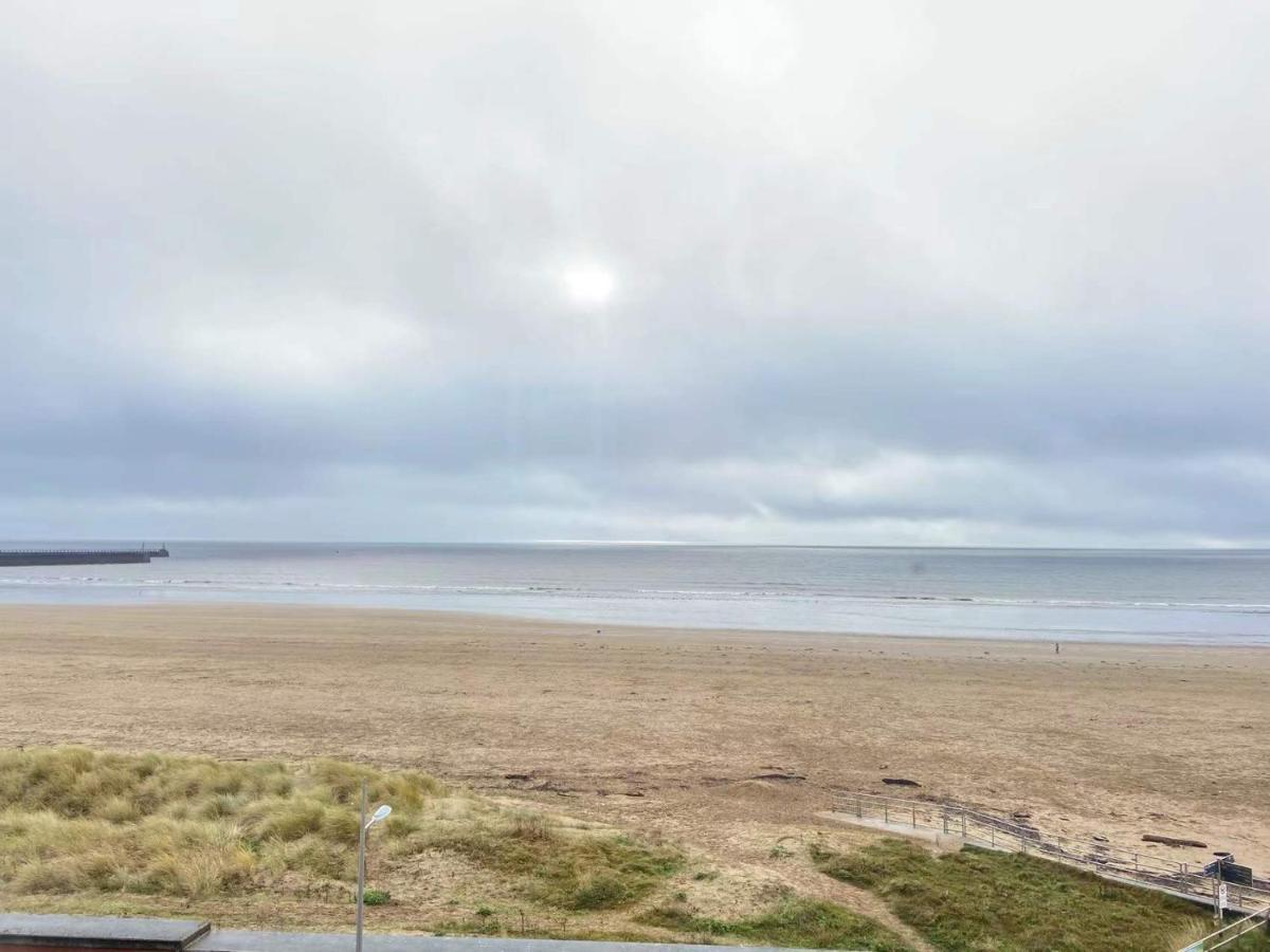 Lovely 2-Bedrooms Apartment Step To The Beach Swansea Luaran gambar